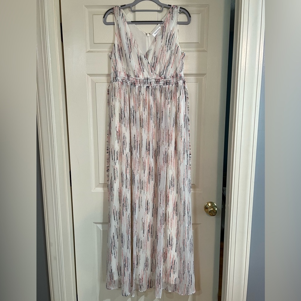 Motherhood Maternity Flowy Maxi Dress
